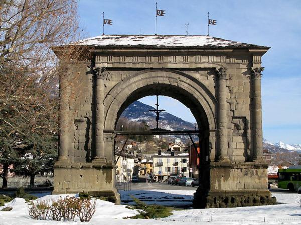Le Vieux Noyer - Appartamenti Al Verde Villaggio Di Rumiod Saint-Pierre Exterior foto